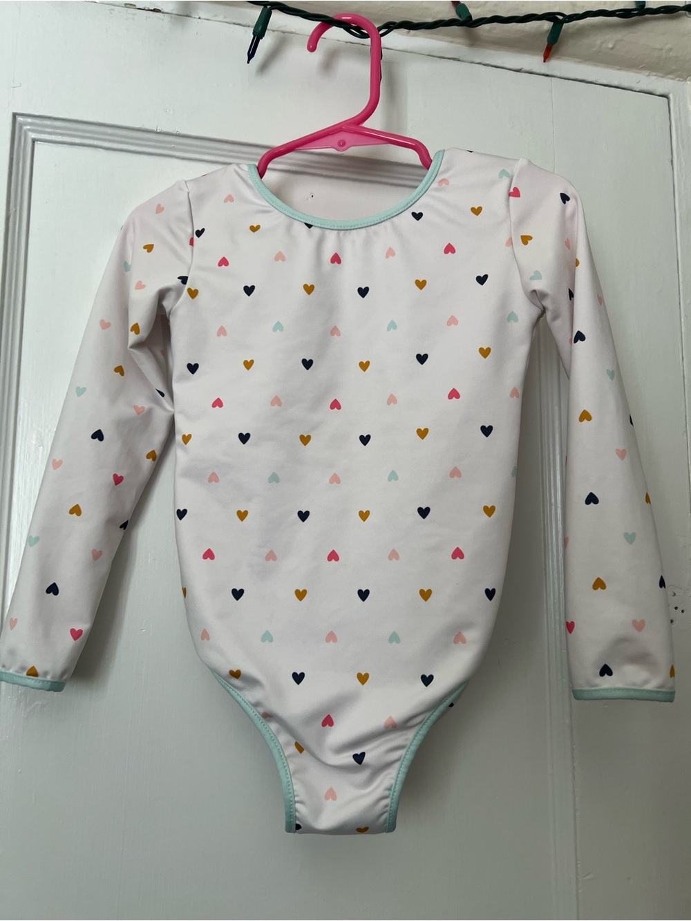 SweetHoney White Long-Sleeve Leotard with Multicolor Hearts 3T